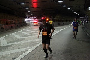 Jesper in tunnel